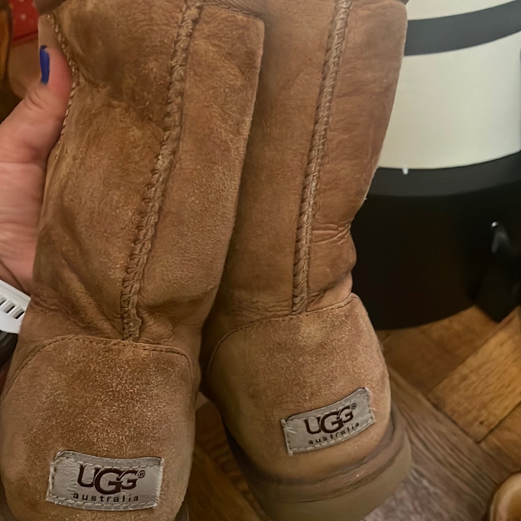 Ugg S